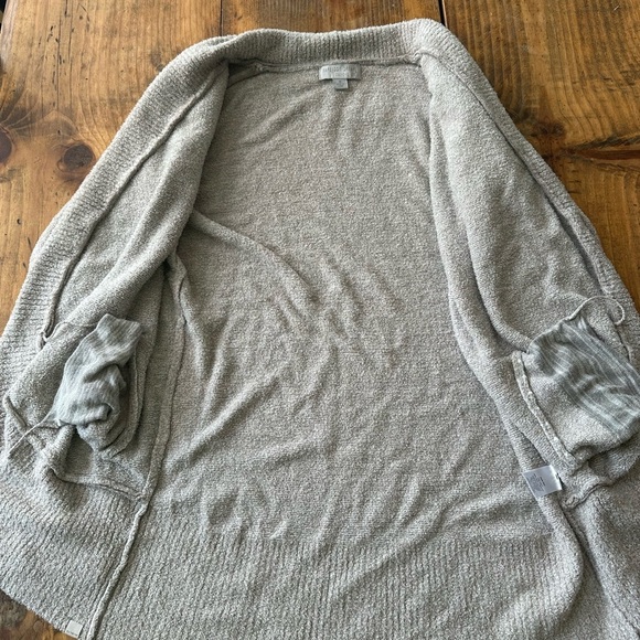 Barefoot Dreams CozyChic Lite Circle Cardi - Picture 5 of 7